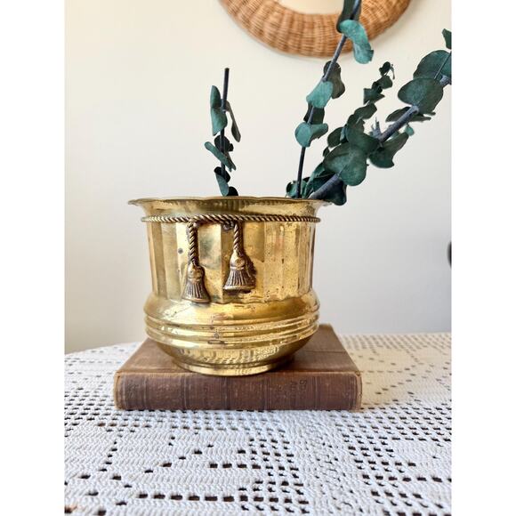 Vintage Hand Hammered Brass Planter: French Tassel Rope, Boho Decor - Picture 8 of 8